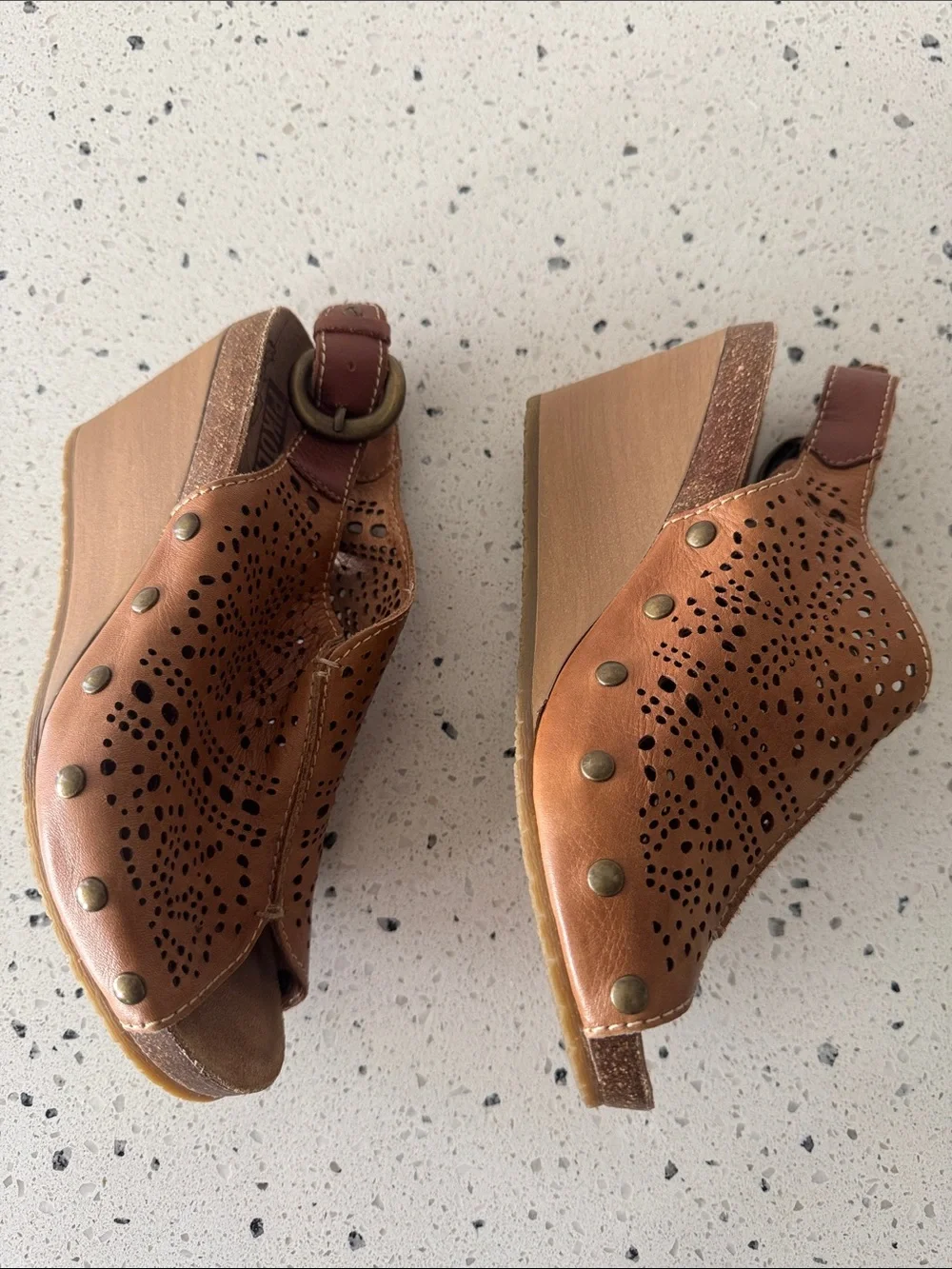 PIKOLINOS Brown Perforated Leather Wedge Sandals Boho Casual Comfortable Size 36